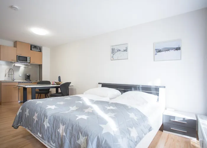 Welcome In - 4-3 Met Terras, Aan De Skipiste En Bikepark Apartamento